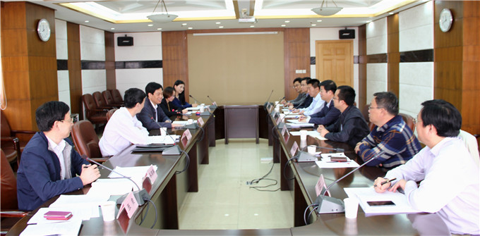 省國(guó)資委紀(jì)委領(lǐng)導(dǎo)赴紡織集團(tuán)調(diào)研