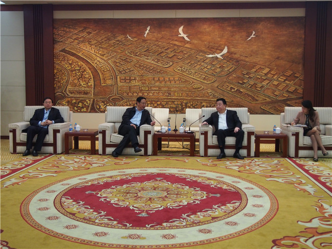 集團(tuán)領(lǐng)導(dǎo)集體赴上海自貿(mào)區(qū)、上海期貨交易所調(diào)研