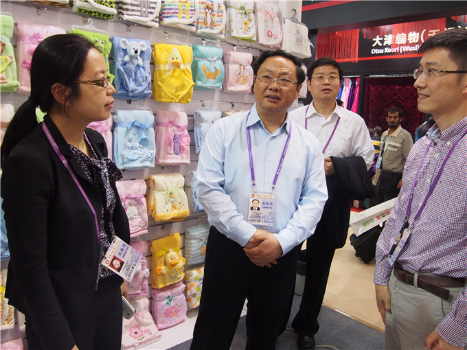 王正喜赴廣州、深圳、香港調(diào)研