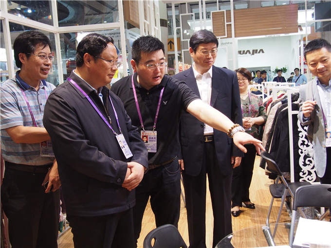 王正喜赴廣州、深圳、香港調(diào)研