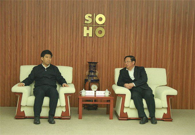淮安市長曲福田、市政協(xié)主席王維凱到蘇豪控股集團(tuán)考察調(diào)研