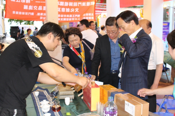 “精彩江蘇”文化創(chuàng)意及文化產品交流展在澳門開幕