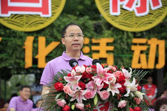 有滋有味龍蝦節(jié) 盛世中國新時(shí)代——集團(tuán)旗下愛濤文化集團(tuán)主辦的第十九屆中國·盱眙國際龍蝦節(jié)盛大開幕