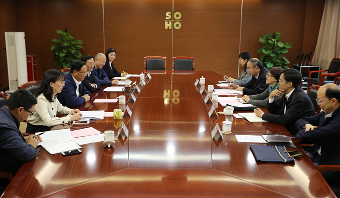 江蘇省稅務(wù)局領(lǐng)導(dǎo)調(diào)研蘇豪控股集團(tuán)